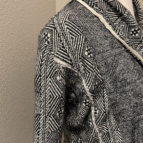 Anthropologie Sparrow Cardigan diamond black cream sweater small - Picture 4 of 6